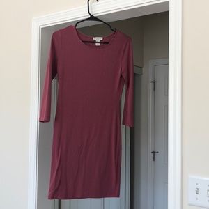 Mid sleeve dress